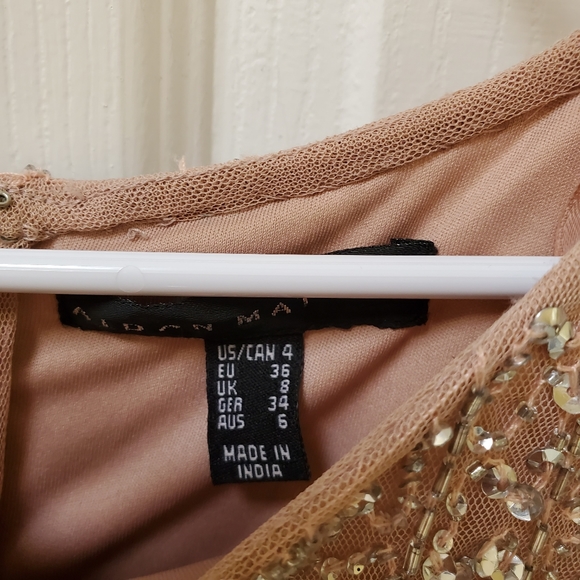 🎀Cocktail emblemished dress - Picture 3 of 5